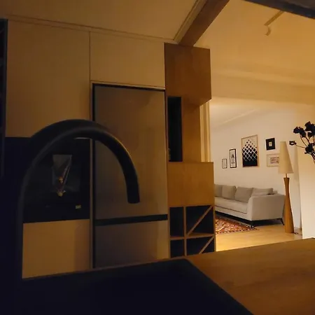 Apartment Spacious Near The Pyramid